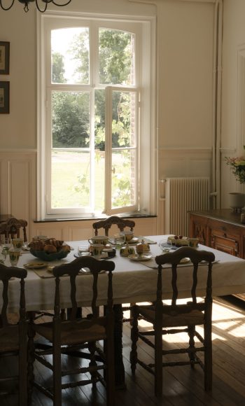dining-room-chateau-vercourt-7575