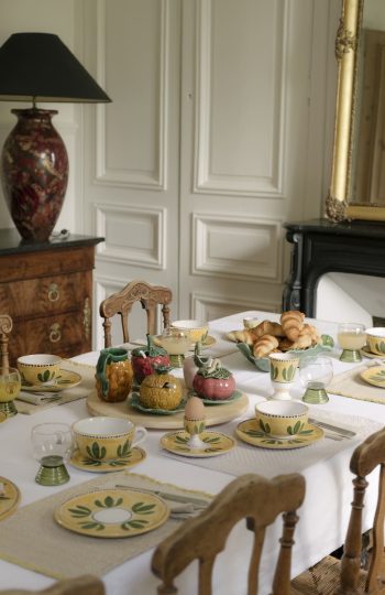 dining-room-chateau-vercourt-8378